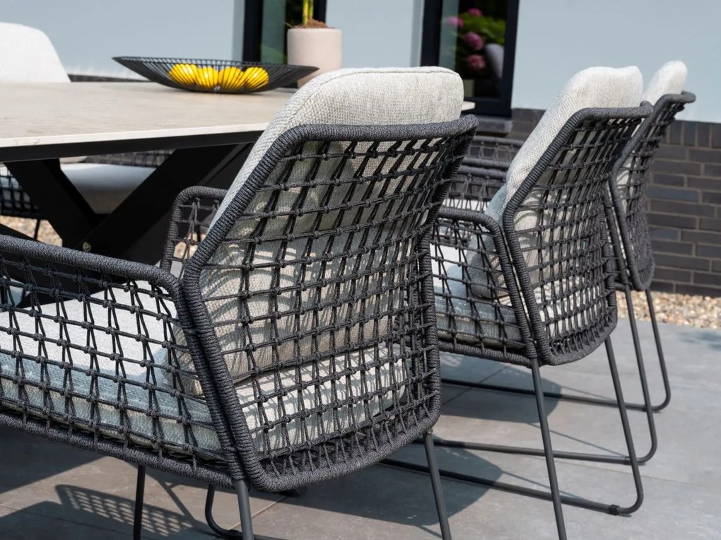 Taste by 4 Seasons Prado tuintafel antraciet met keramisch blad in barrelvorm 240 x 105 cm  Tuintafel    beige weerbestendig