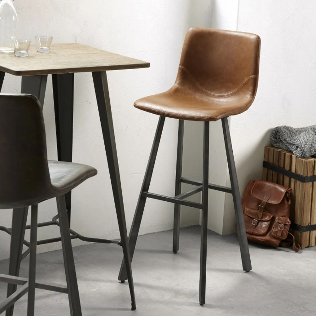 Kave Home Trap Barkruk Geborsteld PU Leer Bruin