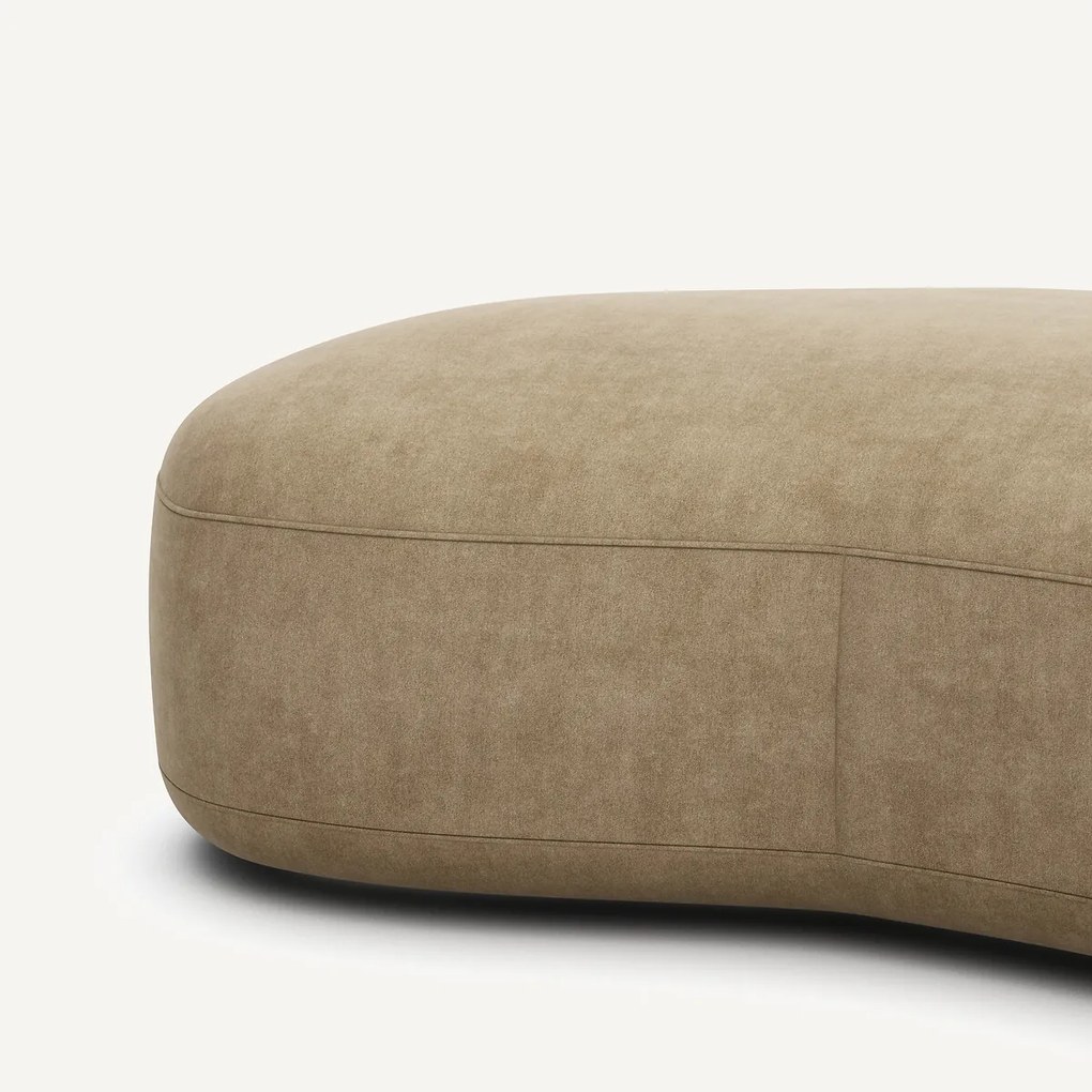 Poef van stonewashed fluweel, ROSEBURY, ontwerp Emmanuel Gallina