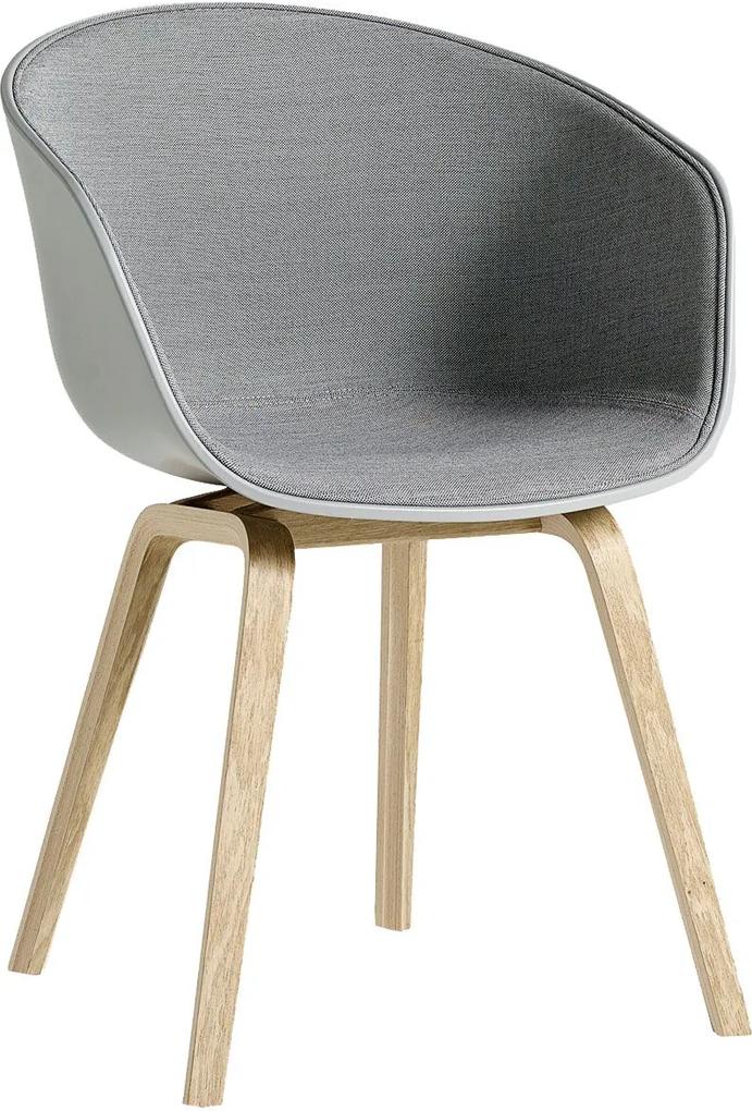 Hay About a Chair AAC22 gestoffeerde stoel onderstel gezeept eiken kuip Concrete Grey Surface 120