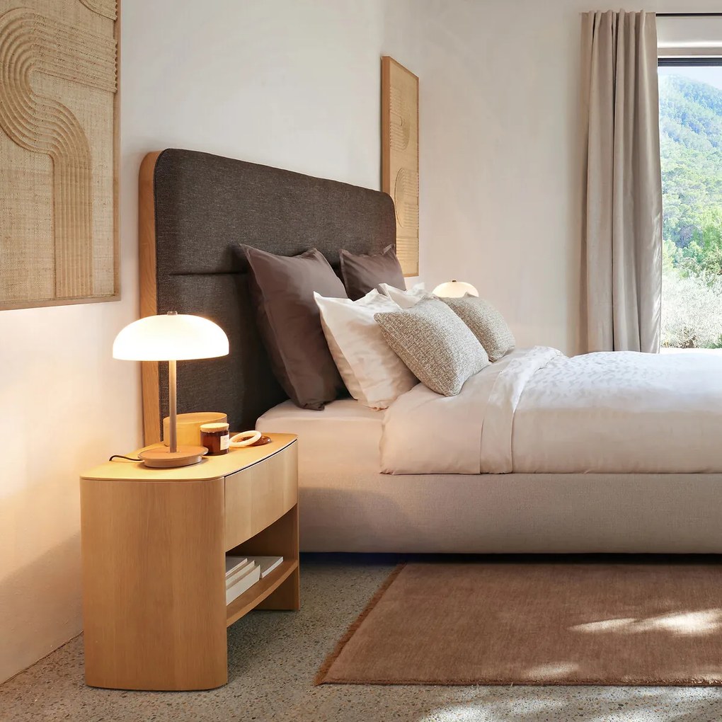 Nachtkastje in noten- of eikenfineer, Wilg