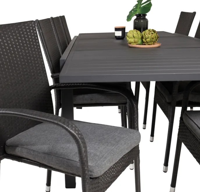 The Outsider tuintafel-lucas-uitschuifbaar-zwart-aluminium-160-240cm-the-outsider.html