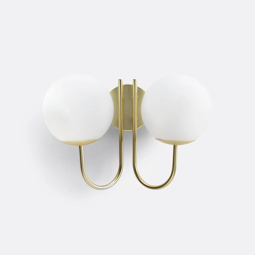Wandlamp in messing en opaline glas, Moricio