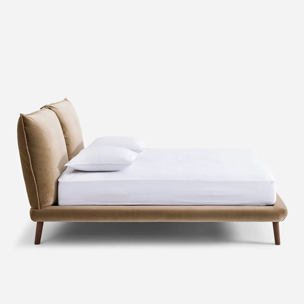 Fluwelen 2-persoons bed, Aurore, ontwerp Emmanuel Gallina