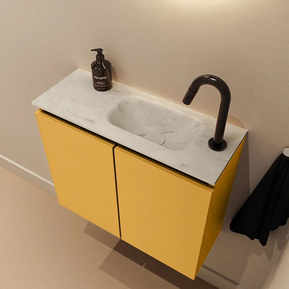 Mondiaz Ture DLux toiletmeubel 60cm ocher met wastafel opalo rechts met kraangat