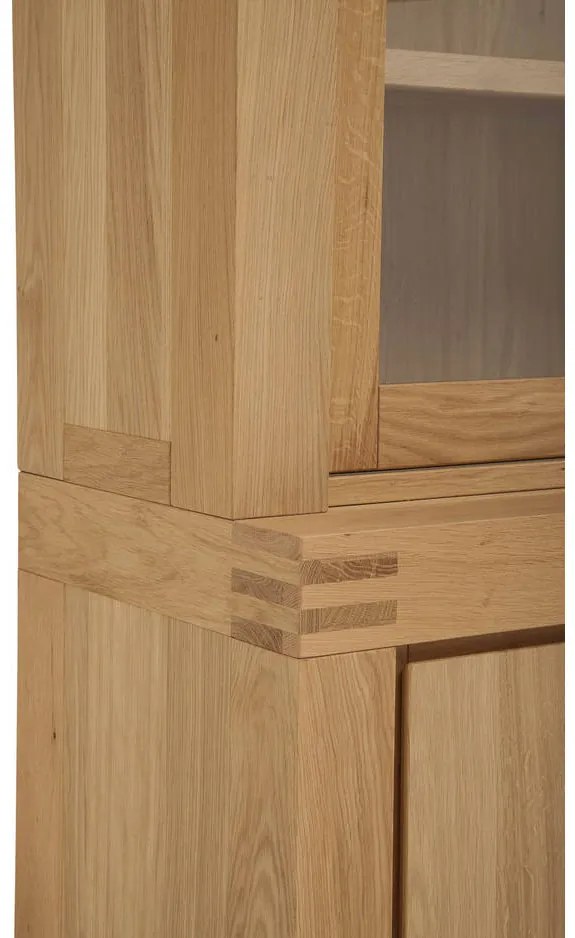 Goossens Buffetkast Clear, 2 glasdeuren boven, 4 dichte deuren onder, blank eiken, 210 x 225 x 45 cm, stijlvol landelijk