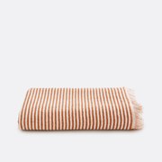 Gestreepte handdoek in badstof Malo 500 g/m2