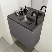 Mondiaz Olan 60cm toiletmeubel dark grey met wastafel urban rechts 1 kraangat