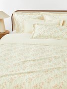 Katoensatijnen dekbedovertrek Leticia met bloemenprint