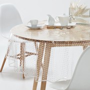Tafelkleed in transparant PVC met stippenprint