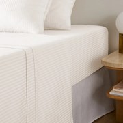 Effen plat laken in katoensatijn, Opale gestreept