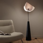 Staande lamp, Orukami, ontwerp Emmanuel Gallina