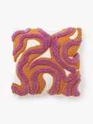 Handgetufte kussenhoes Jiri met getufte design