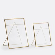 Set van 2 kaders, Uyova