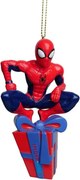 Kurt S. Adler - Disney© kerstornament - Spiderman kerstbal met cadeau - 8 cm