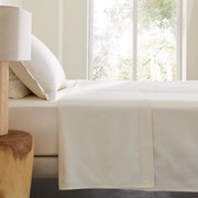 Plat laken in gewassen katoensatijn, Saria