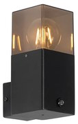 Buiten wandlamp met bewegingsmelder zwart IP44 met schemerschakelaar - Denmark Modern E27 IP44 Buitenverlichting