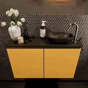 Mondiaz Fowy toiletmeubel 80cm ocher met zwarte waskom rechts en kraangat