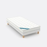 Kindermatras van schuim met een dichtheid van 25 kg/m³,middelstevige ondersteuning, zacht ligcomfort
