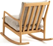 6x comfortabele schommelstoel voor de babykamer (en waarom die ook heerlijk is voor jou