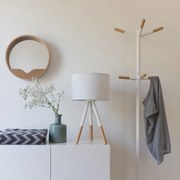 Zuiver Wooden Tip Staande Kapstok Wit Met Hout