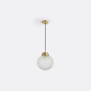Hanglamp in gebeiteld glas en used messing