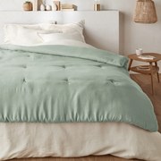 Gematelasseerd dekbed in gewassen effen linnen, Abella