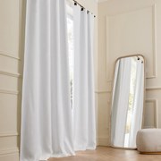 Verduisteringsgordijn van gewassen linnen, leren lussen, Private