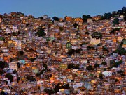 Foto Nightfall in the Favela da Rocinha, Adelino Alves