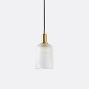 Hanglamp in messing en geribbeld glasØ10,9 cm, Bogota