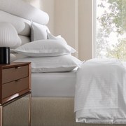 Kussensloop in katoensatijn, Galor