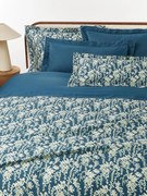 Katoensatijnen dekbedovertrek Leticia met bloemenprint