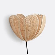 Dubbel bloemblad wandlamp, Lola