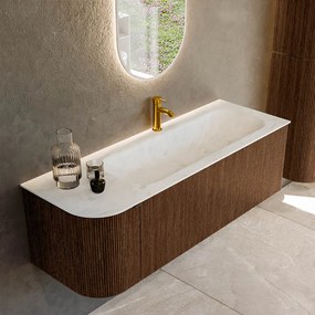 Mondiaz Kurve-dlux 135cm badmeubel ronding links walnut met 1 lade en deur en wastafel big medium kraangat rechts opalo
