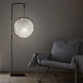 Staande lamp van Tyvek®, metalen voet, Moon