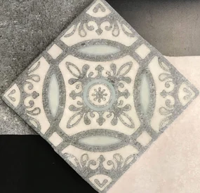 Terre d'Azur Ribiera vloertegel met decor 20x20cm grijs/wit