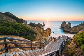 Foto Walkway to idyllic beach, Algarve, Portugal, © Marco Bottigelli