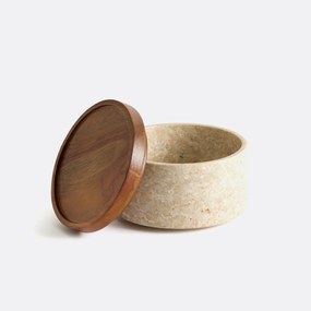 Opbergdoos in marmer, Marcia