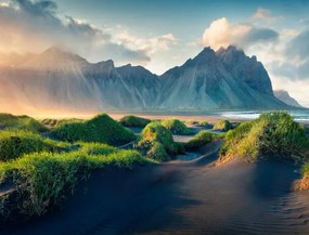 Kunstfotografie Black sand dunes on the Stokksnes headland, Andrew_Mayovskyy, (40 x 30 cm)