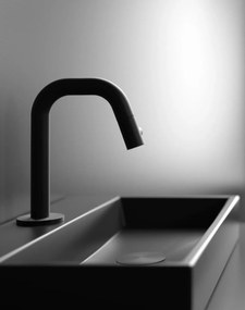 Clou Kaldur fonteinkraan met accessoires zwart mat