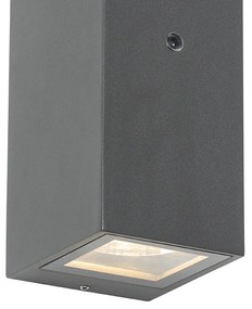Buitenlamp met schemerschakelaar / dag-nacht sensor met bewegingsmelder Wandlamp met schemerschakelaar / dag-nacht sensor met bewegingsmelder grijs 2-lichts IP44 met licht-donker sensor - Baleno Modern GU10 IP44 Buitenverlichting