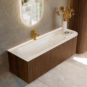 Mondiaz Kurve-dlux 135cm badmeubel ronding rechts walnut met 1 lade en deur en wastafel big medium kraangat links ostra