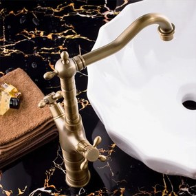 Keukenkraan Wastafelkraan Rea Rustico antique gold