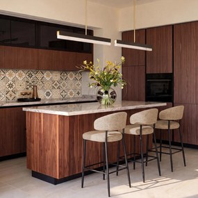 Mazzoni IRIS Latte Beige (stof Monza 60)/zwart onderstel - GESTOFFEERDE BARKRUK VOOR KEUKEN/BAR