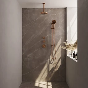 Brauer Copper Carving complete inbouw regendouche set 23 met 20cm douchekop, plafondarm, 3 standen handdouche en glijstang geborsteld koper PVD