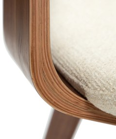 Dan-Form Buckle Eetkamerstoel Scandinavisch Design Almond Walnoot