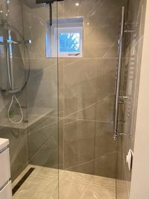 Hoogglans Vloertegel 80x80 Cm Arma Licht Grijs Marmerlook NR70