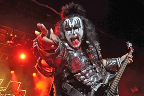 Foto Gene Simmons of US rock group Kiss, Jim Dyson