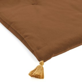 Zitmatras in fluweel, Velvet