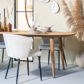 Eleonora Tabassum Eettafel Teak Met Afgeronde Hoeken 220 Cm - 220 X 100cm.